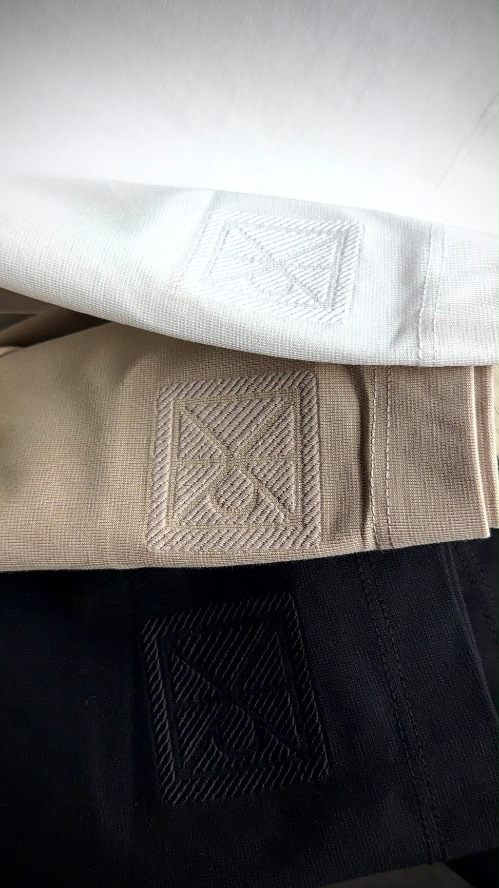 Camiseta 280gr Tacto Frio plaqueteada